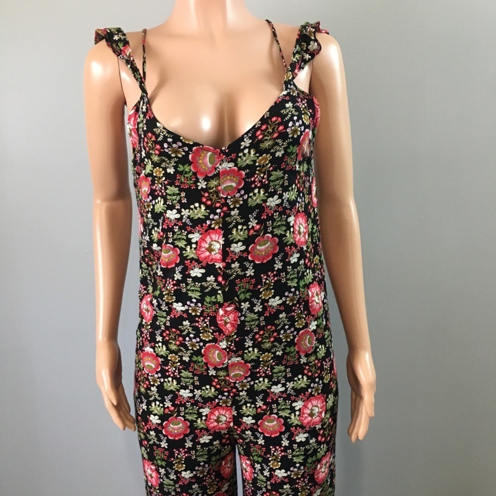 !! Her whole name say grace boutique romper - Picture 3 of 12